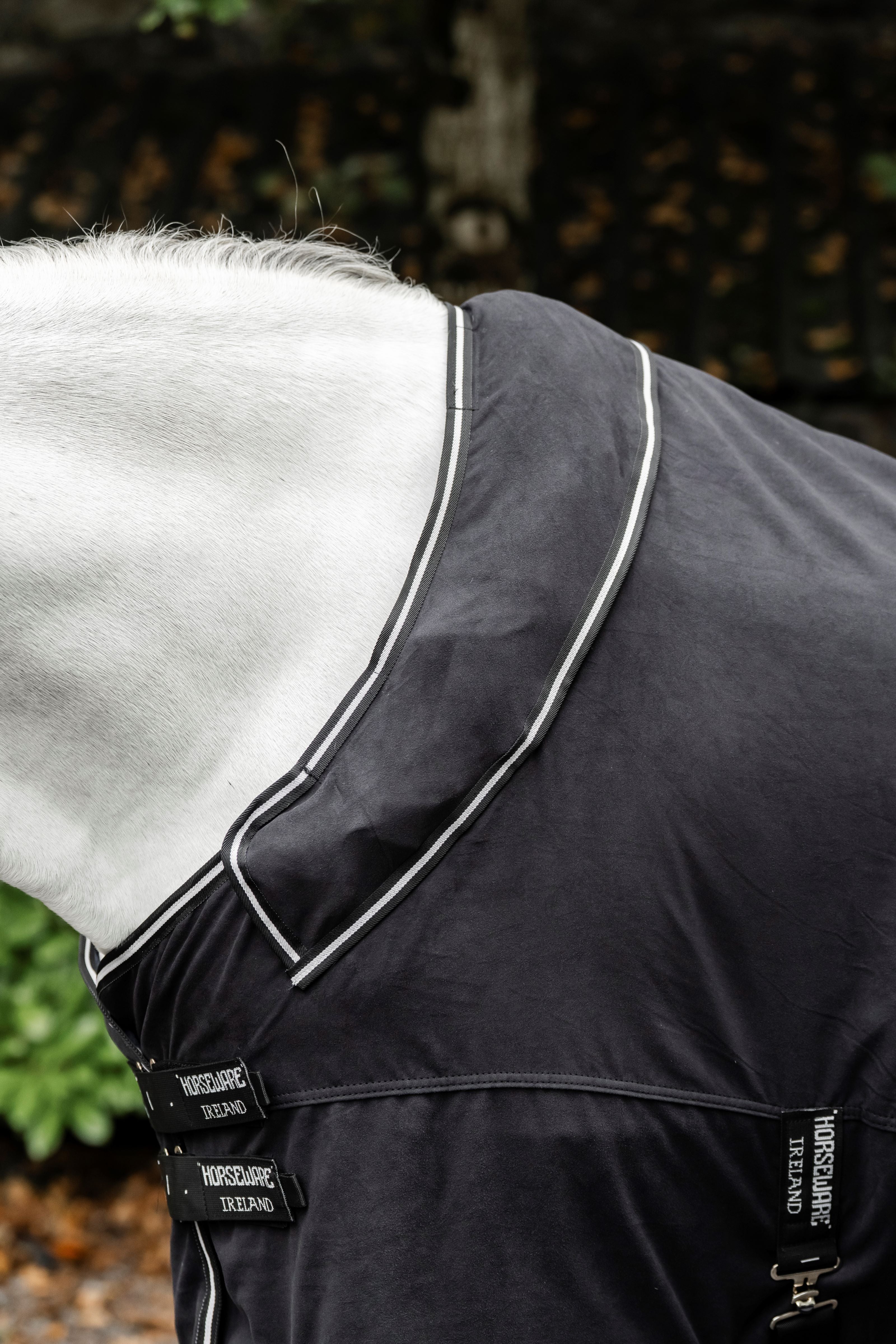 Horseware Show Ready Rug Showdækken / Transportdækken - Eksklusivt show- og transportdækken