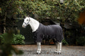 Horseware Show Ready Rug Showdækken / Transportdækken - Eksklusivt show- og transportdækken