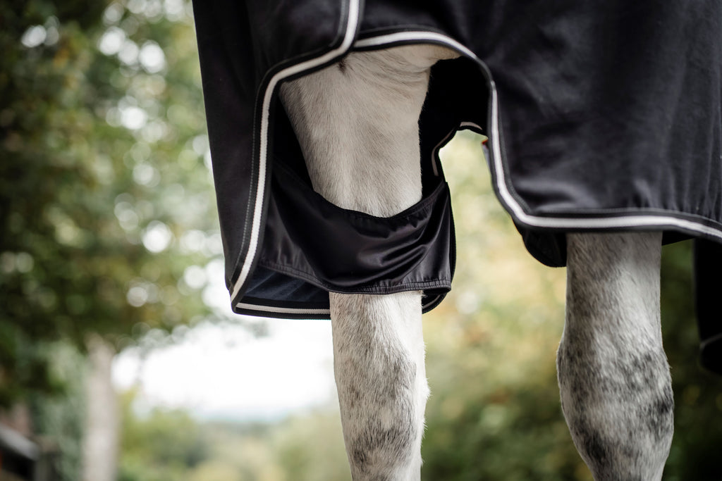 Horseware Show Ready Rug Showdækken / Transportdækken - Eksklusivt show- og transportdækken