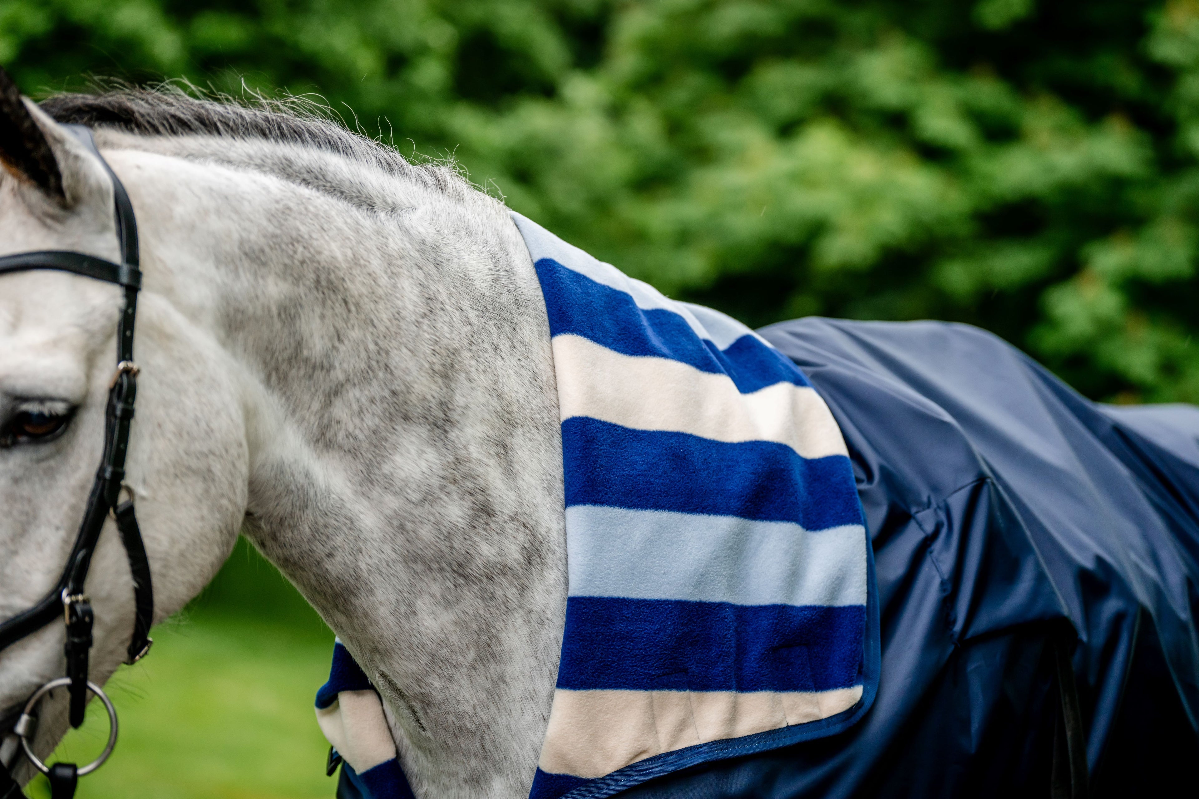 Horseware Newmarket Rain Sheet Ridedækken - Vandtæt ridedækken med fleecefor