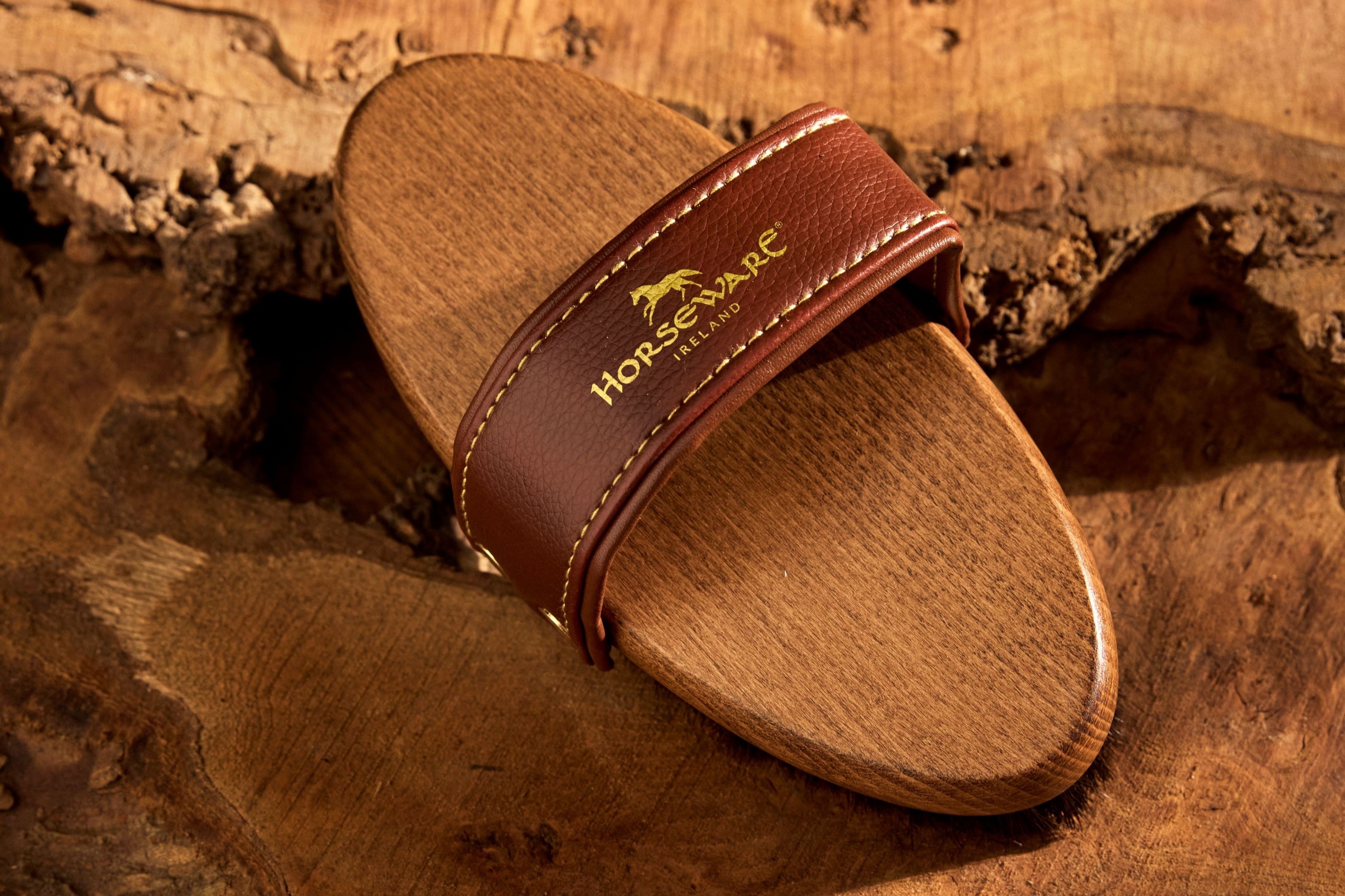 Horseware Signature Body Brush Strigle – Effektiv daglig pleje med naturlige hestehår