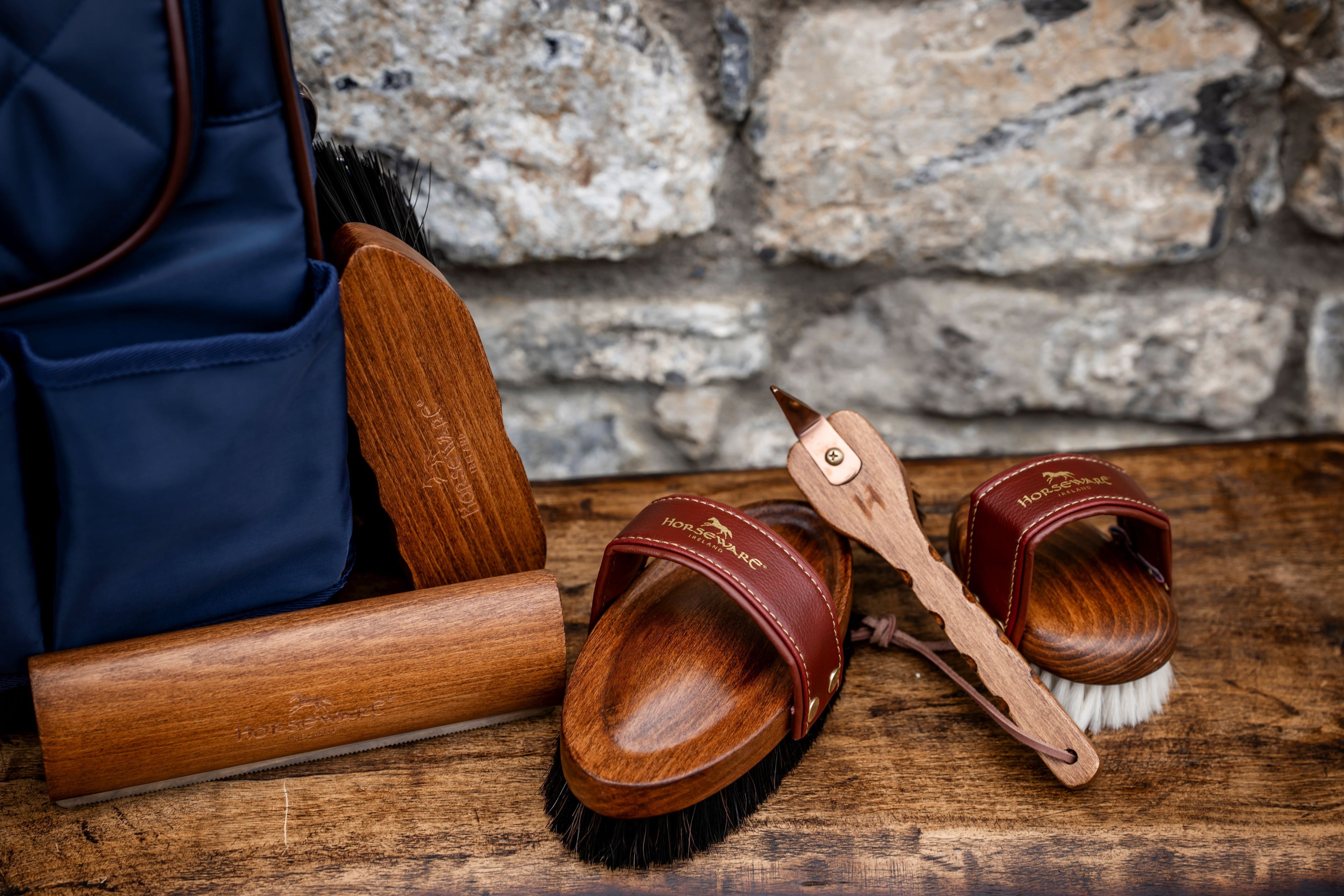 Horseware Signature Polish Brush / Strigle. Glansbørste – Den perfekte finish til en skinnende pels