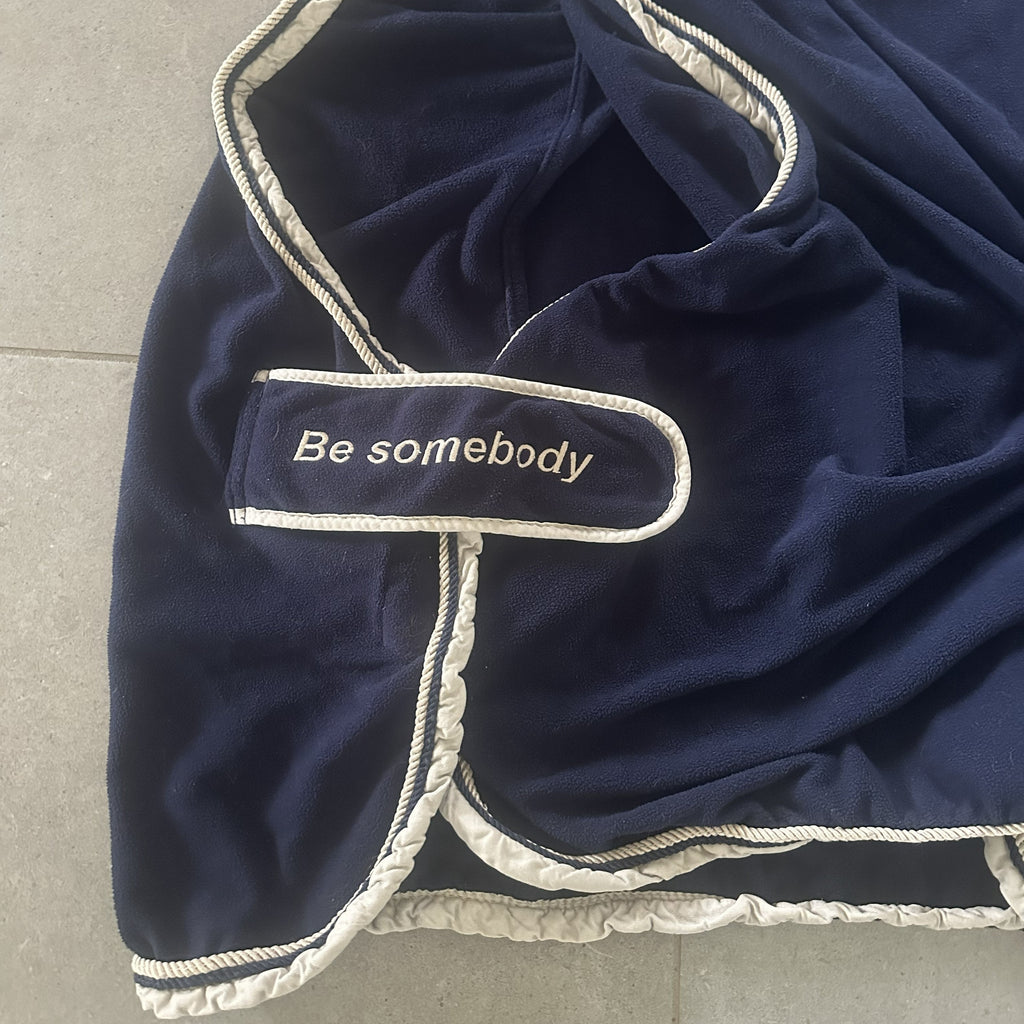 Dækken HL Equipment fleece – Navy – Str. M / ca. 130–135 cm