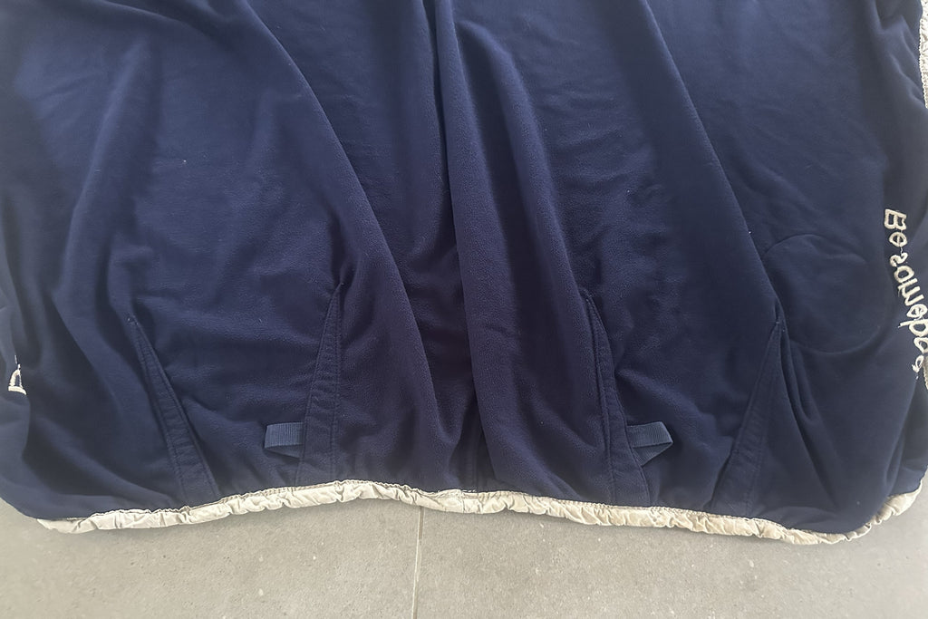 Dækken HL Equipment fleece – Navy – Str. M / ca. 130–135 cm