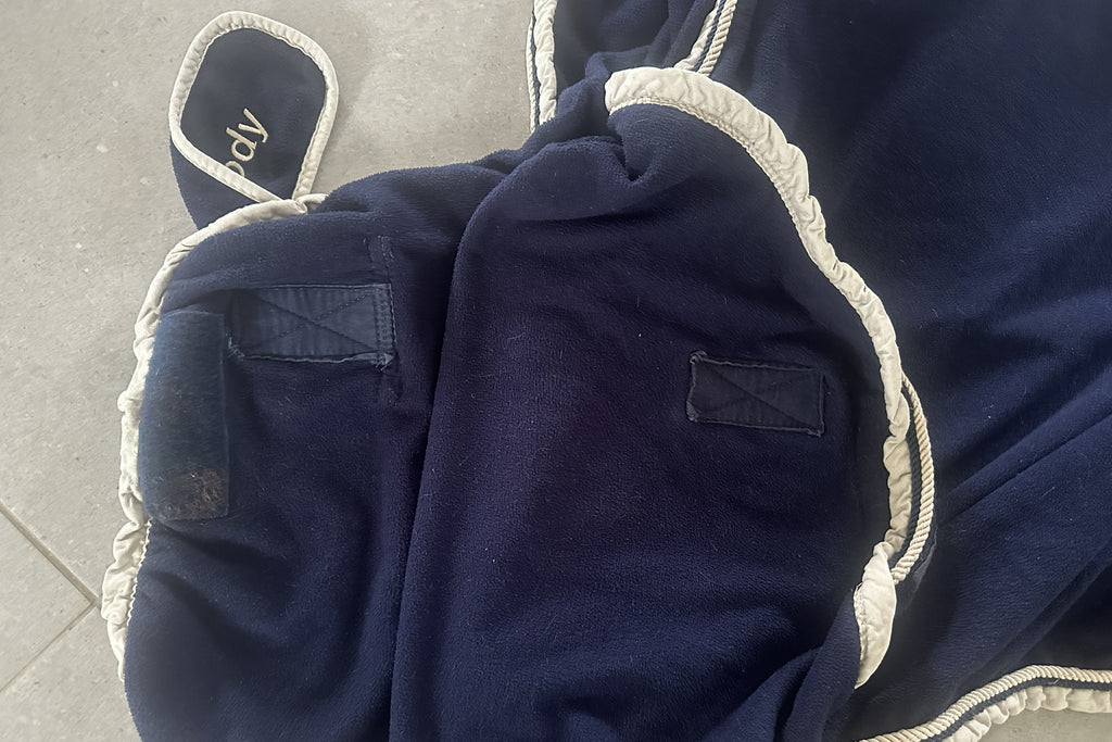 Dækken HL Equipment fleece – Navy – Str. M / ca. 130–135 cm