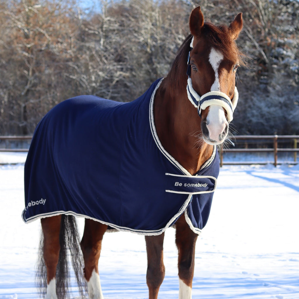Dækken HL Equipment fleece – Navy – Str. M / ca. 130–135 cm