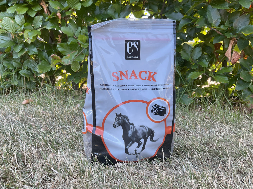 Equsana Hestebolcher med Lakrids 1 kg