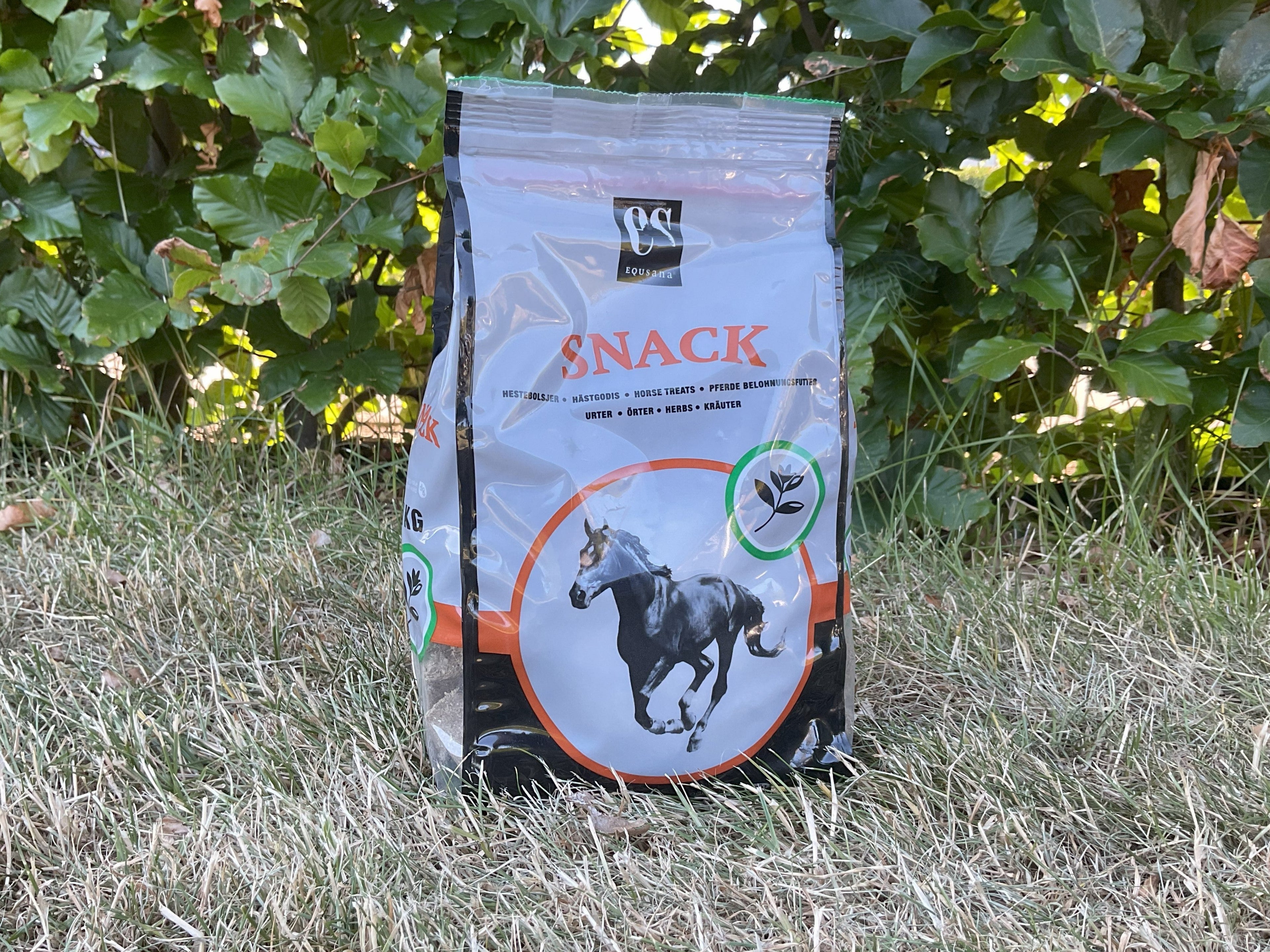Equsana Hestebolcher med Urter 1 kg