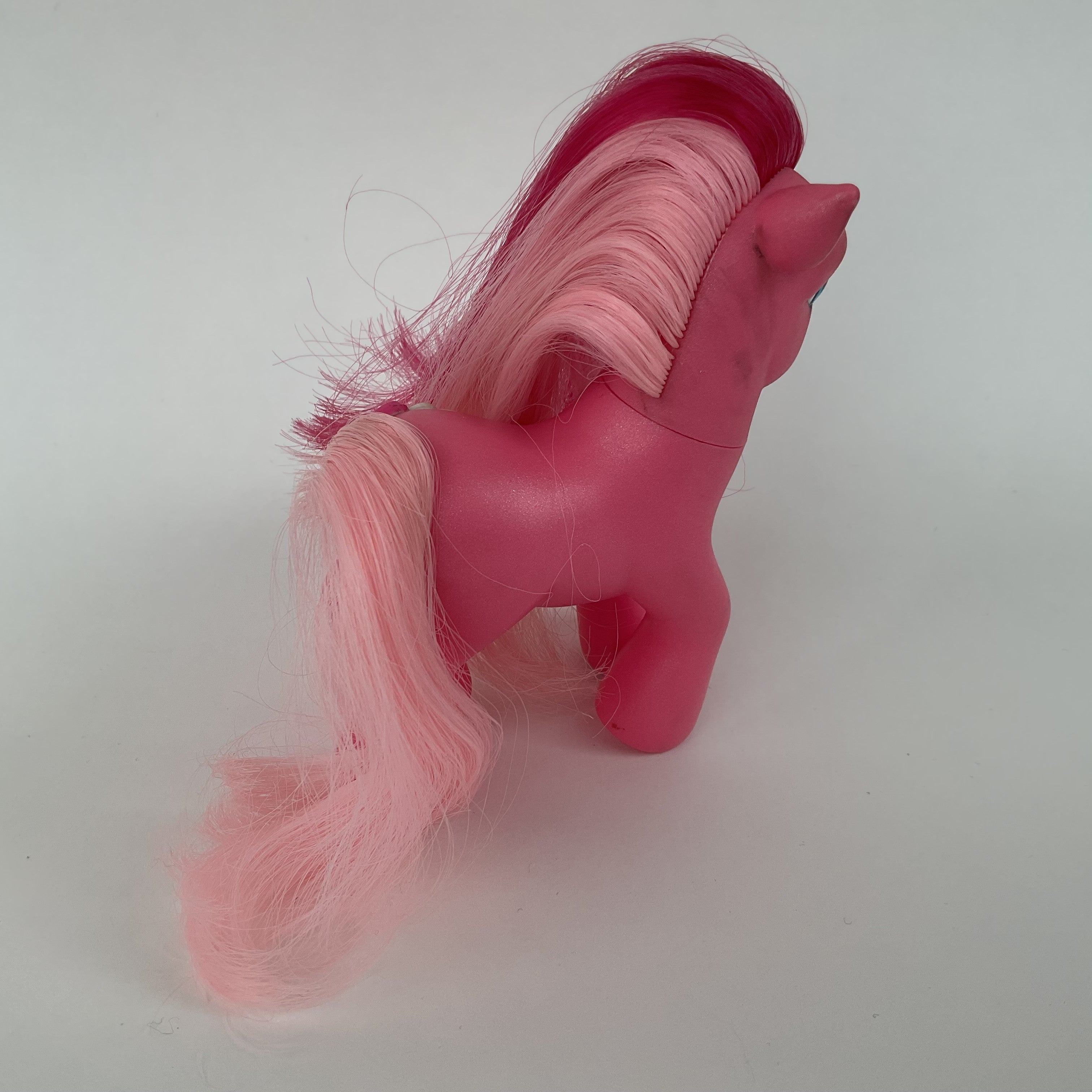 My Little Pony figur med langt hår – pink – ca. 14 cm