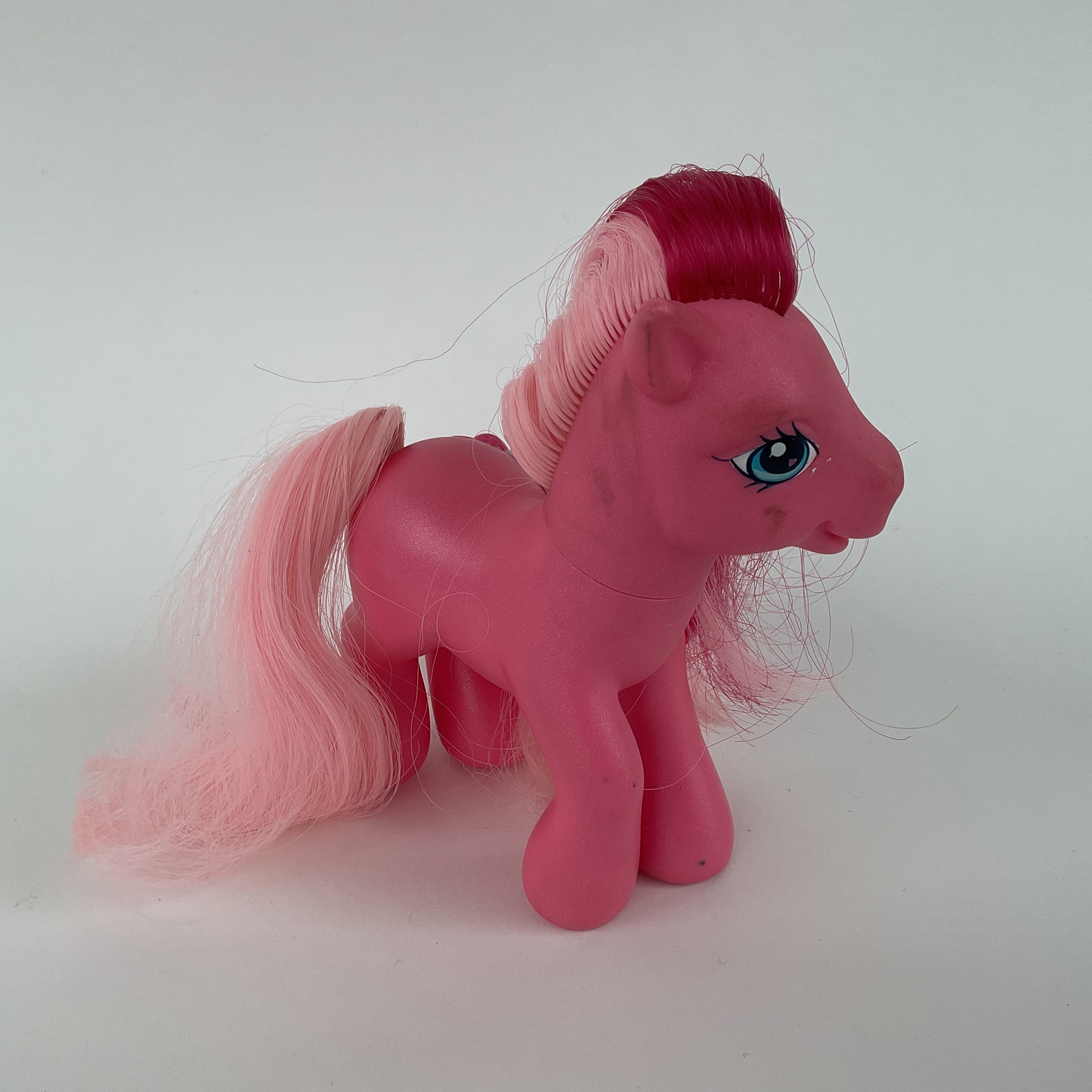My Little Pony figur med langt hår – pink – ca. 14 cm