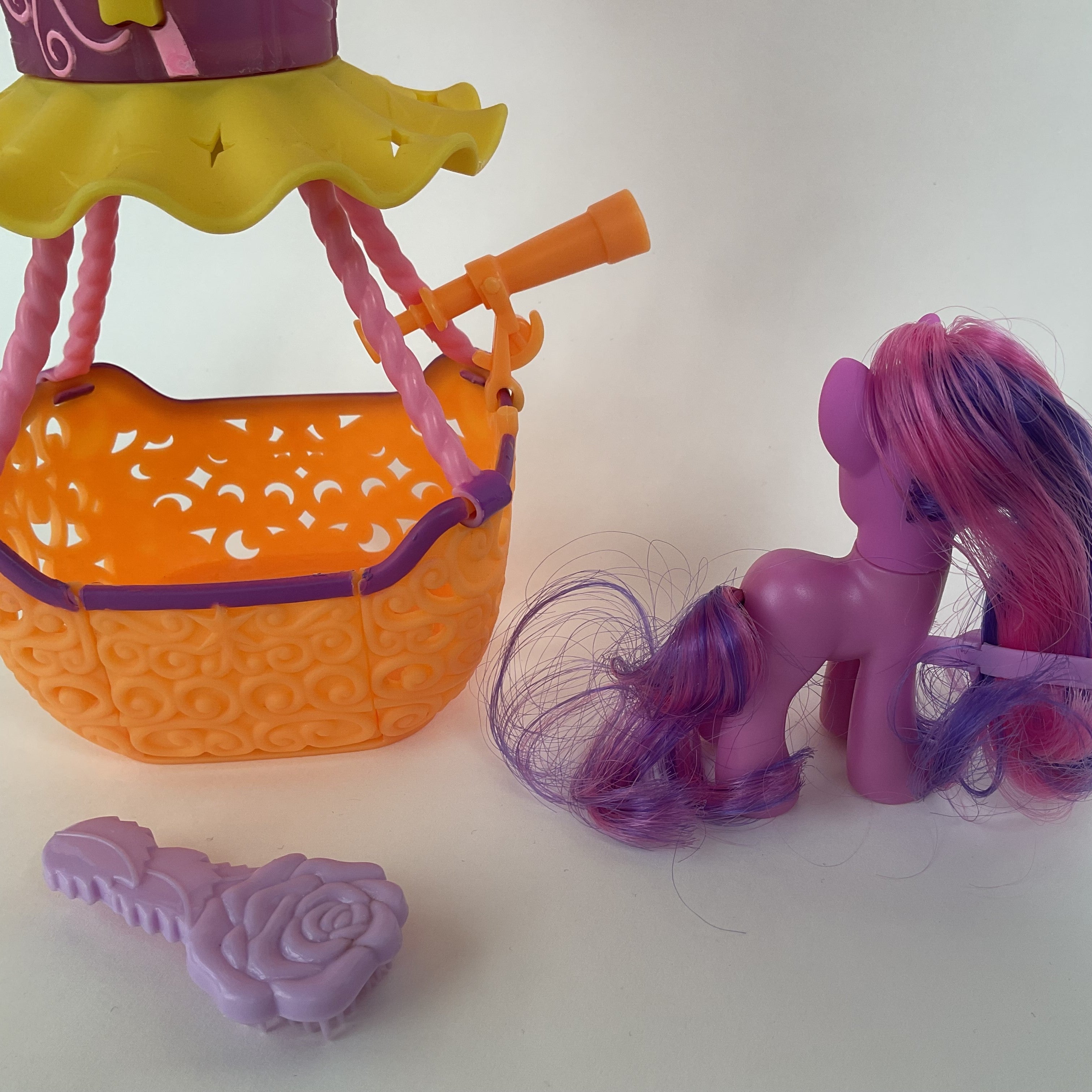 My Little Pony pony med luftballon – inkl. børste og hårspænde