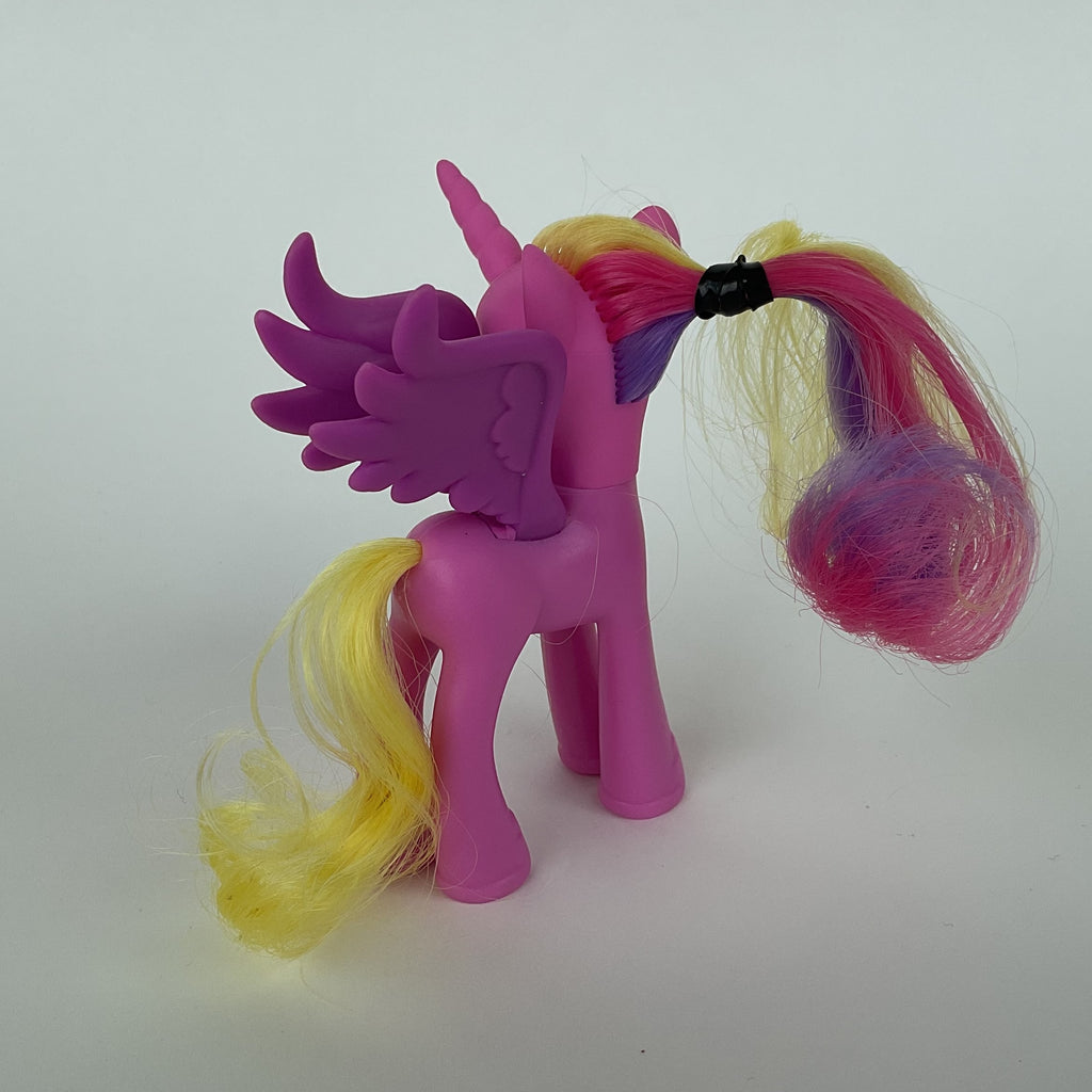 My Little Pony prinsessefigur med vinger – pink/gul – ca. 10,5 cm