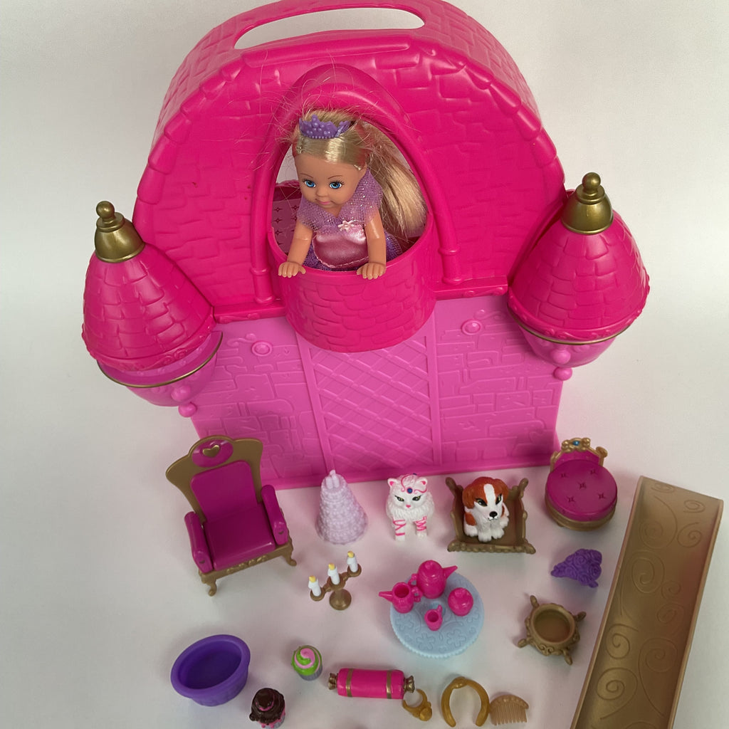 Prinsesseslot med masser af tilbehør – str. ca. 28 x 28 cm