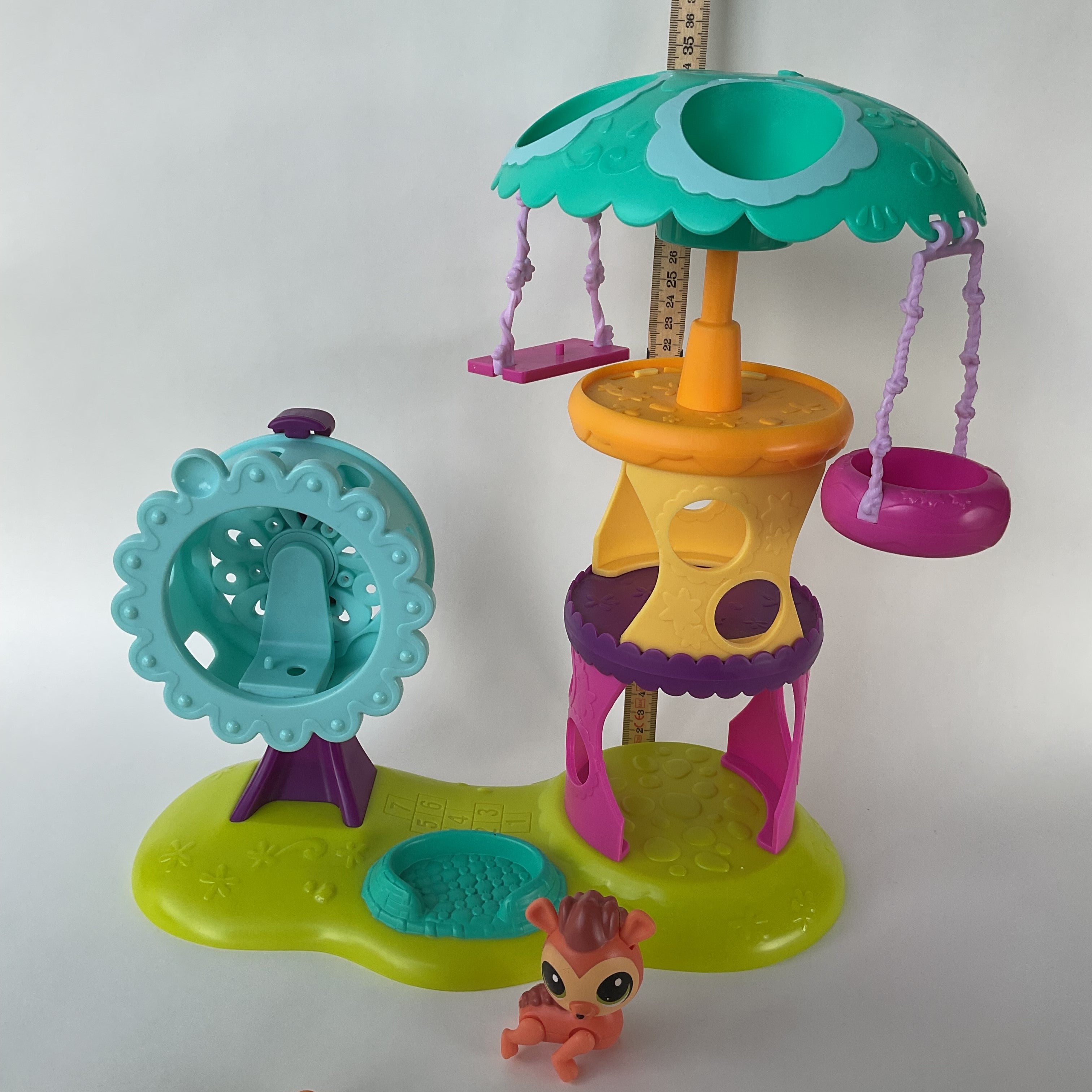 Pet Shop / kæledyrs legeplads med funktioner – str. ca. 35 x 30 cm